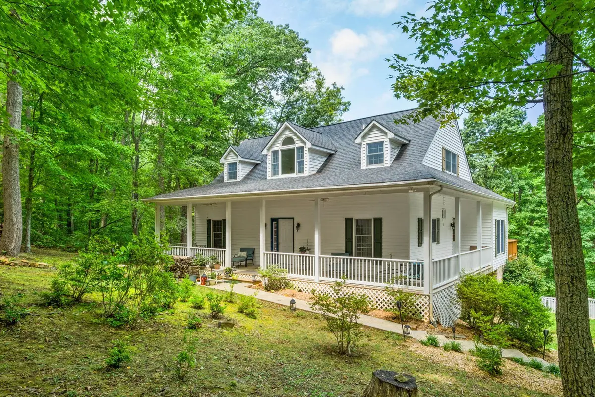 158 Mountain Star Dr, Shipman, VA 22971 - #1