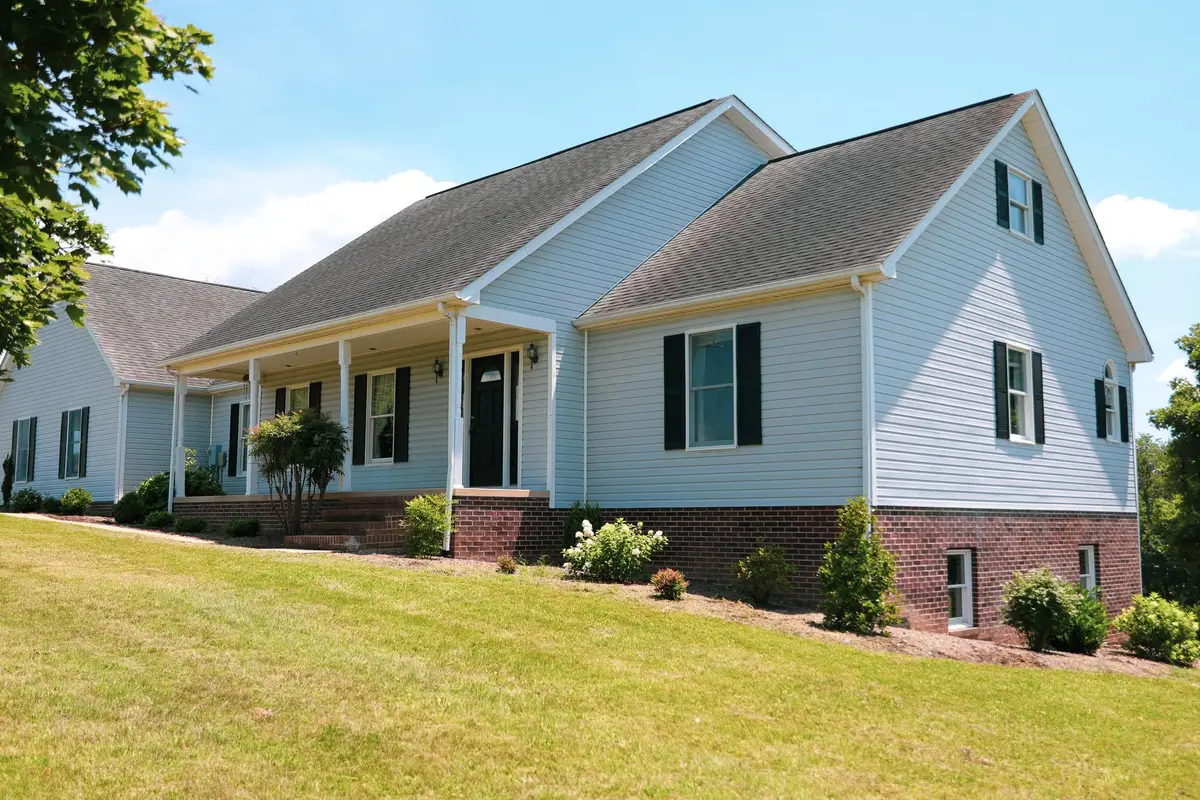 311 Madrid Rd, Waynesboro, VA 22980 - #1