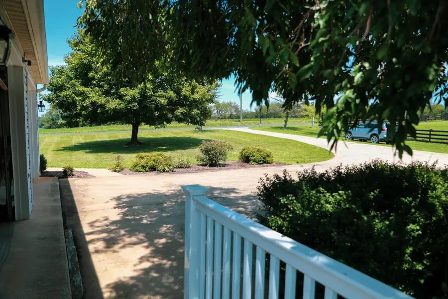 311 Madrid Rd, Waynesboro, VA 22980 - #2