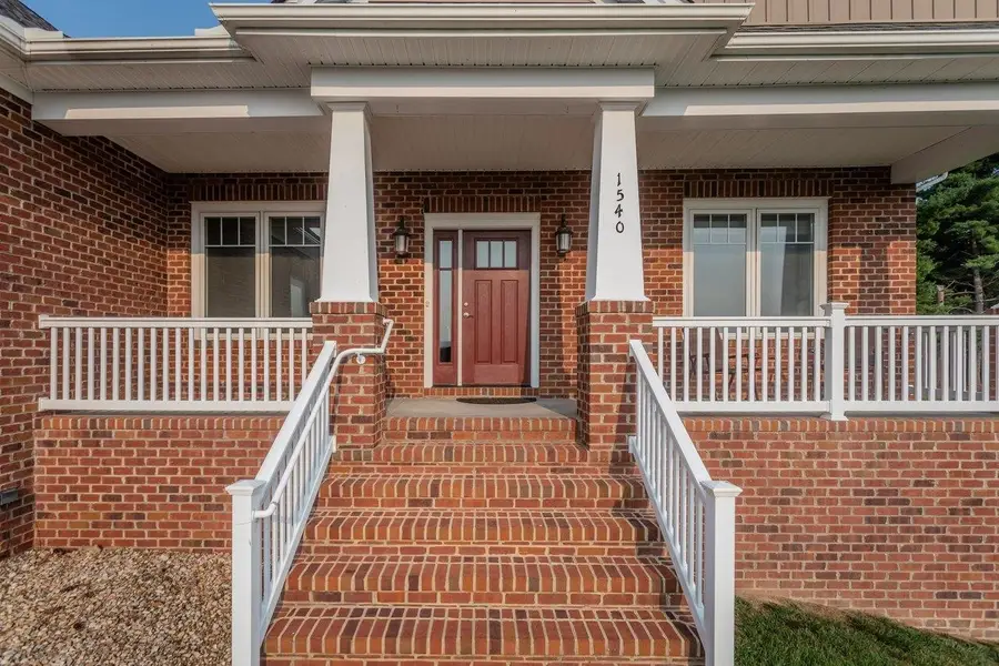 1540 Marigold Cir, Massanetta Springs, VA 22801 - #2