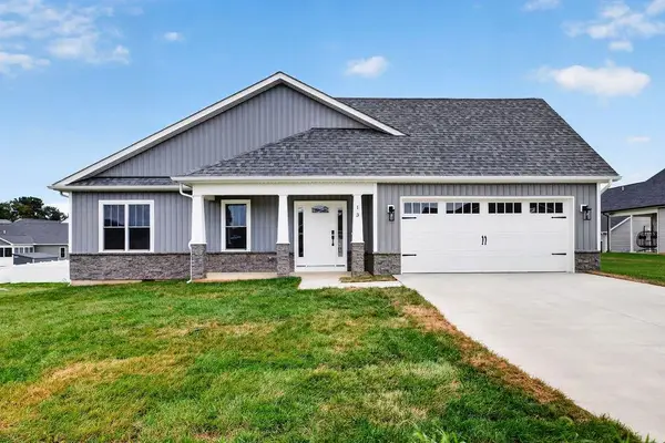 13 Stuart James Ct, Waynesboro, VA 22980
