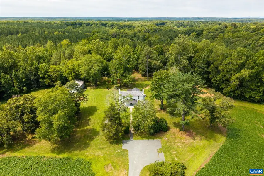 1663 Wilmington Rd, Palmyra, VA 22963 - #2