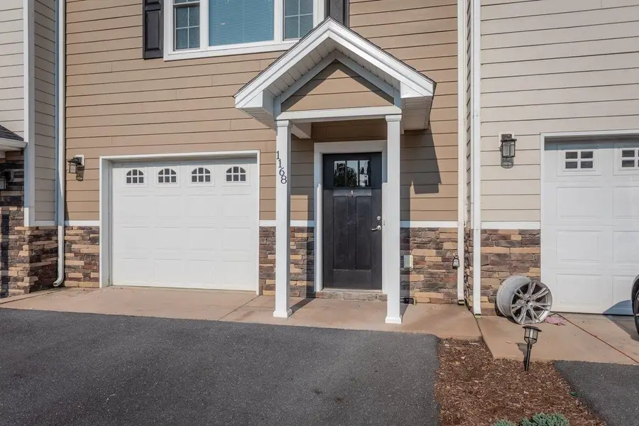 1168 Harvest Ct, Massanetta Springs, VA 22801 - #3