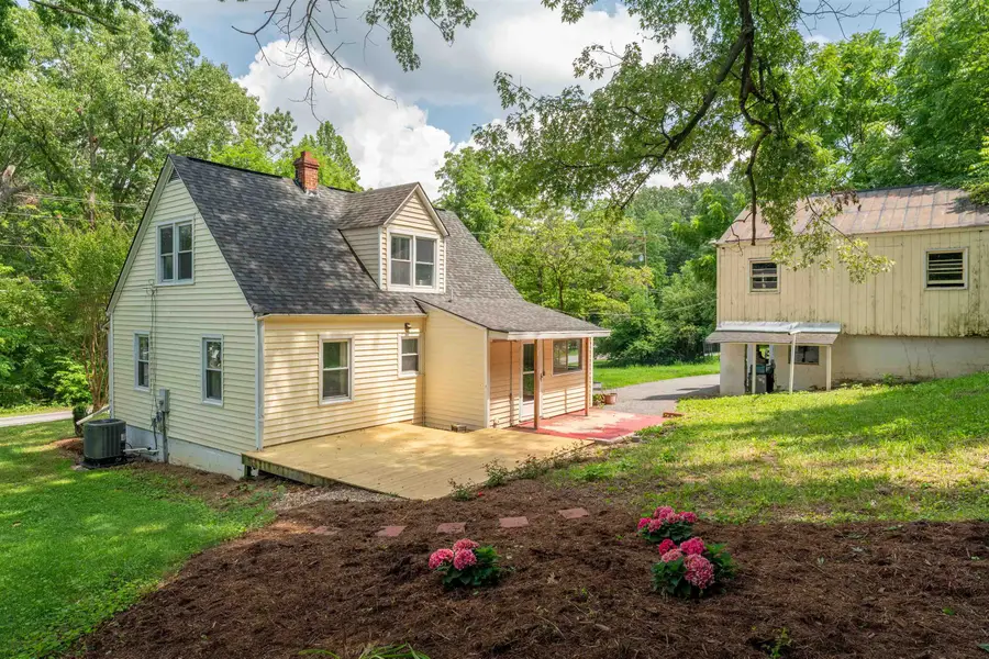 131 Old Hermitage Rd, Waynesboro, VA 22980 - #3