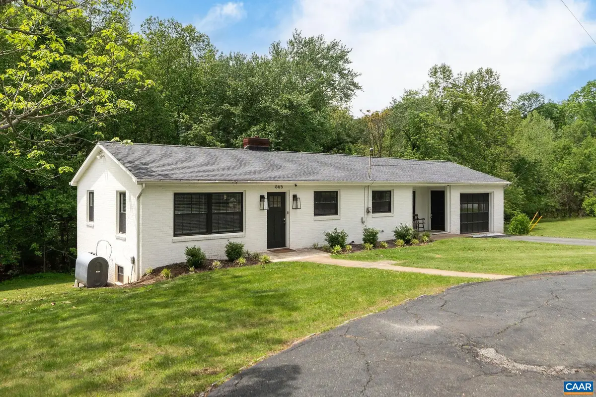 665 Tanbark Dr, Afton, VA 22920 - #1