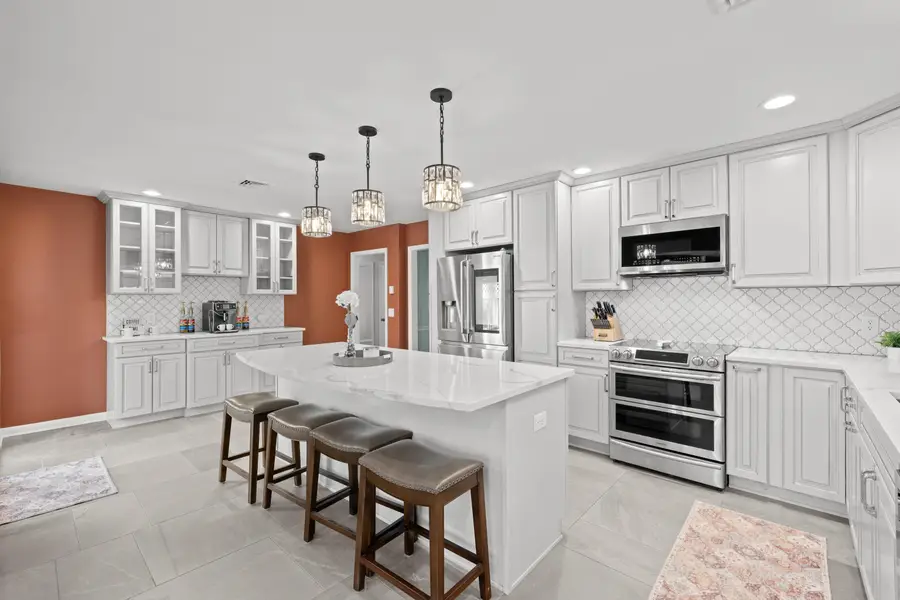 174 River View Dr, Verona, VA 24482 - #3