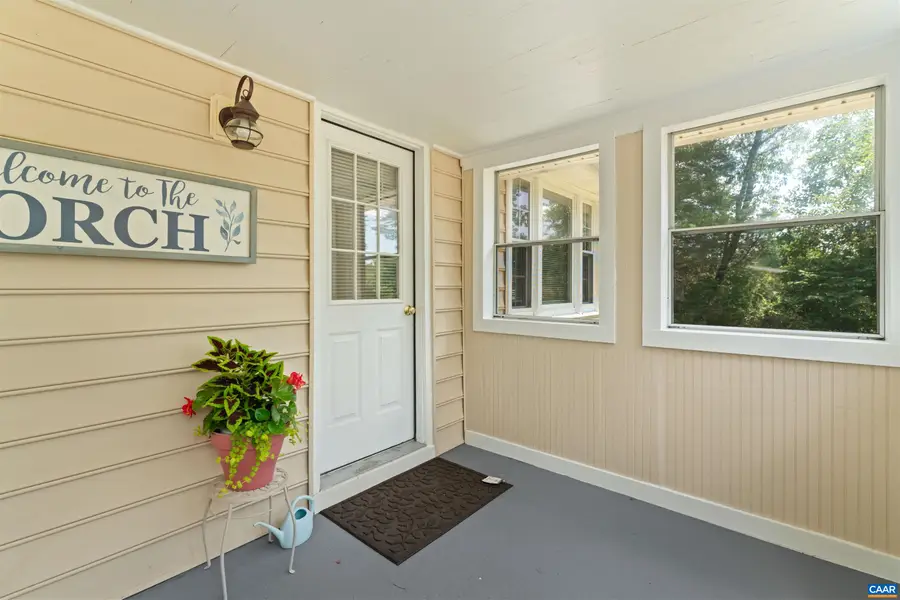 4426 Rolling Rd, Scottsville, VA 24590 - #3