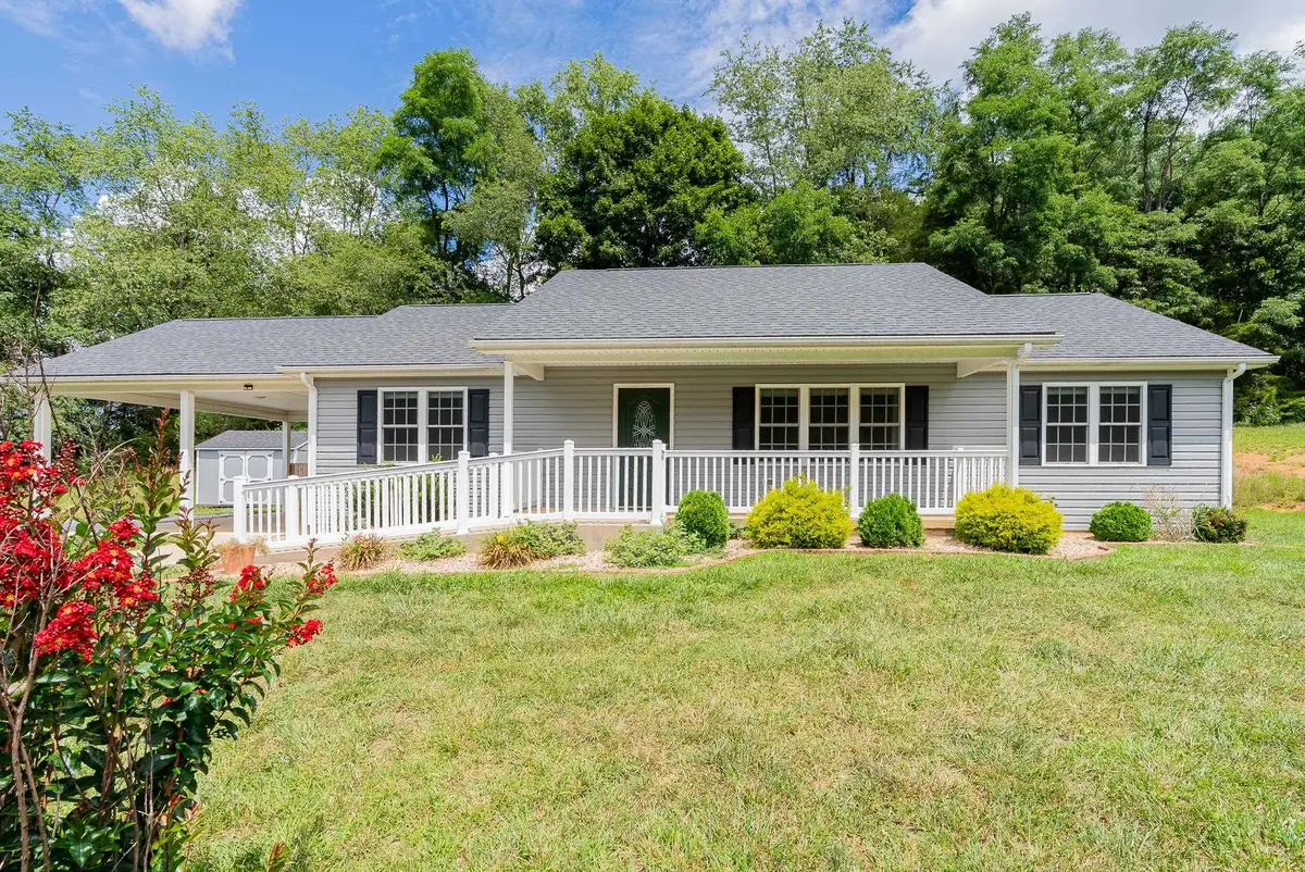 1399 Union Church Rd, Churchville, VA 24421 - #1