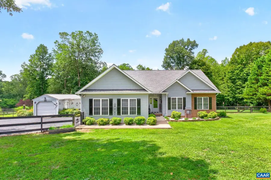 378 Keswick Glen Dr, Keswick, VA 22947 - #3