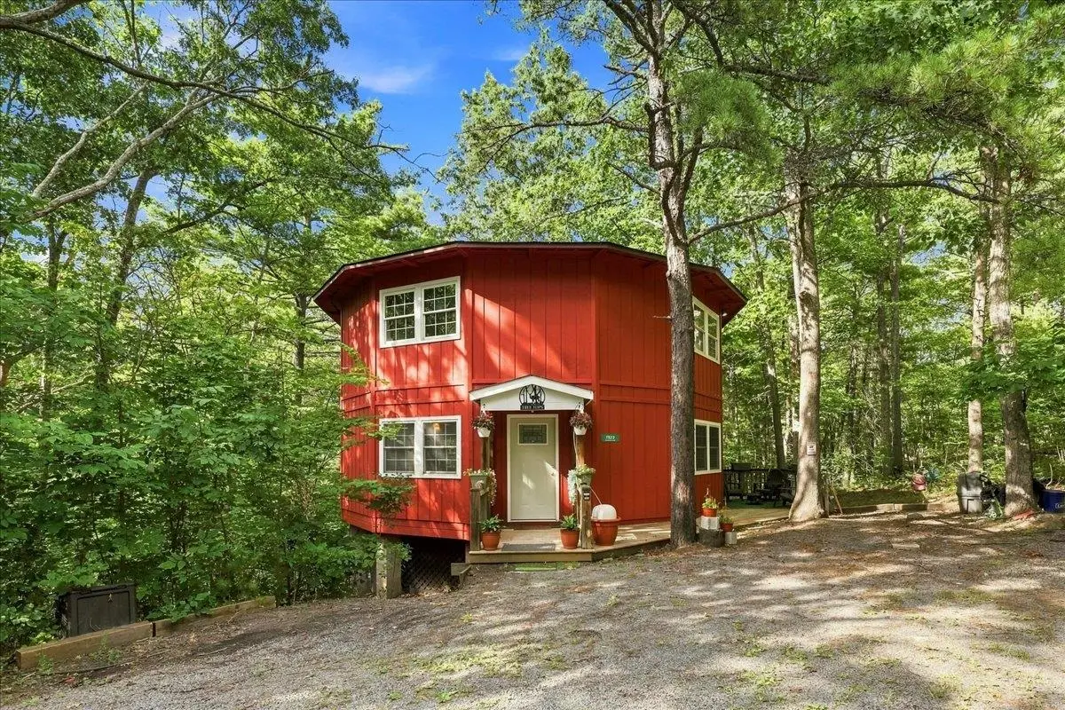 7823 Supinlick Ridge Rd, Mount Jackson, VA 22842 - #1