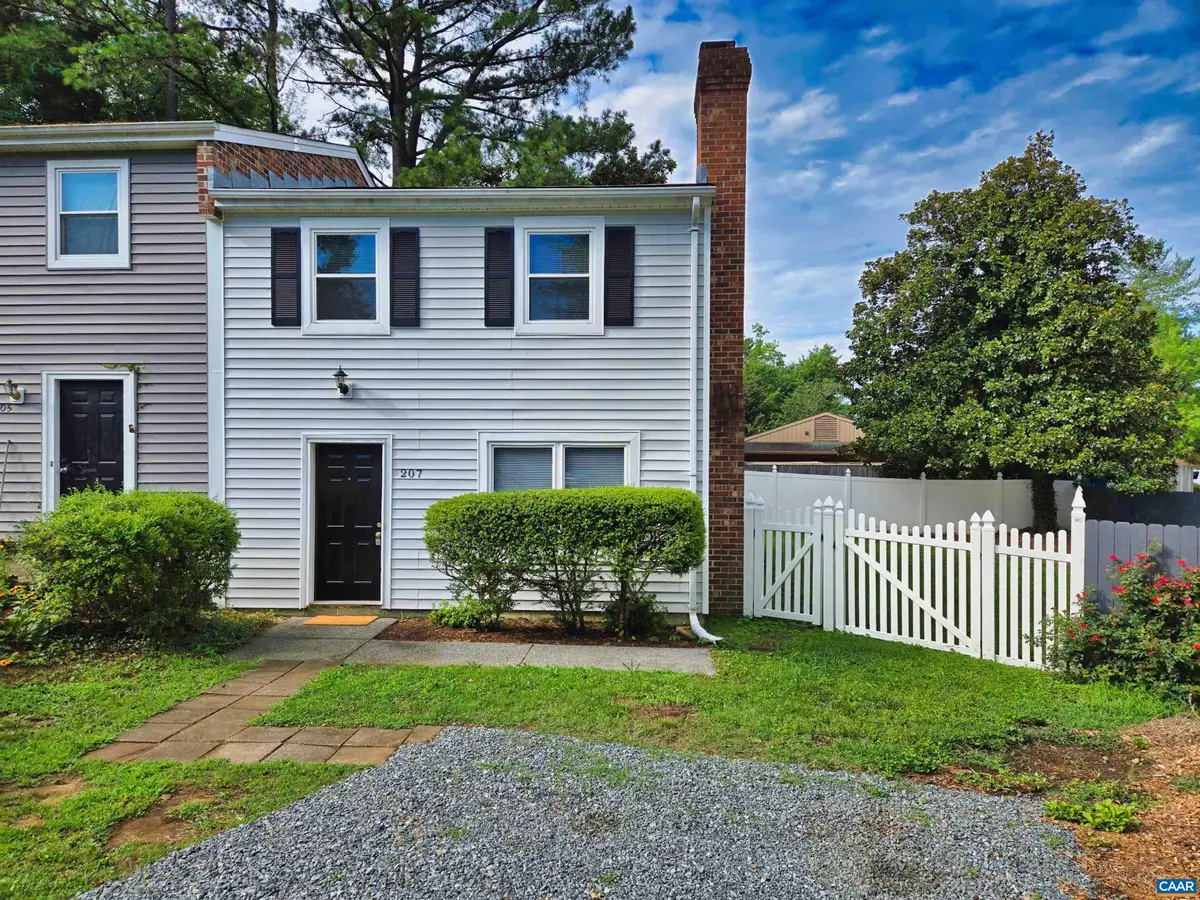 207 Greentree Park, Charlottesville, VA 22901 - #1