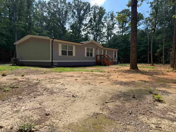 269 Deer Trl, Greenville, VA 24440