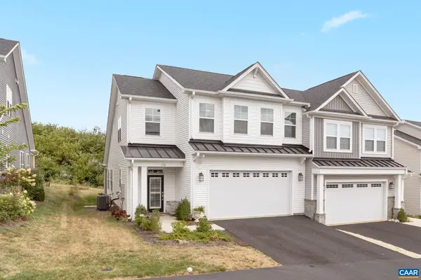 136 Ridgeline Dr, Waynesboro, VA 22980