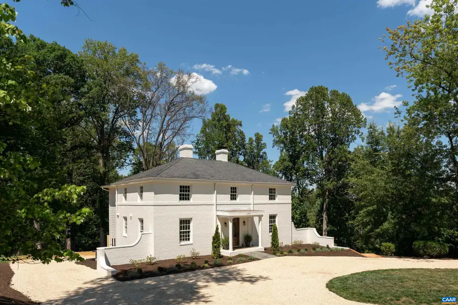 104 Bedford Pl, Charlottesville, VA 22903 - #2