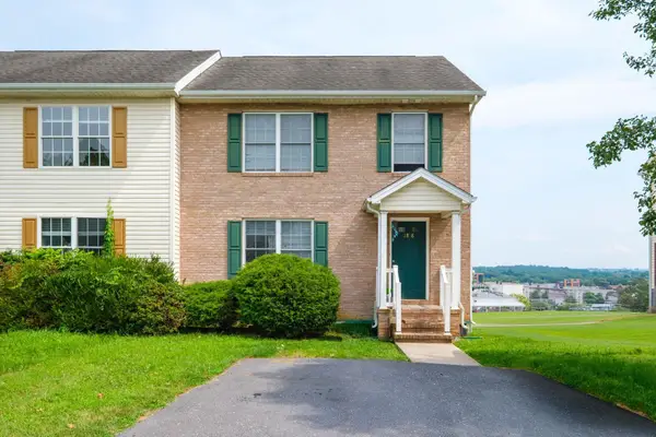 2858 Prairie Ln, Harrisonburg, VA 22801
