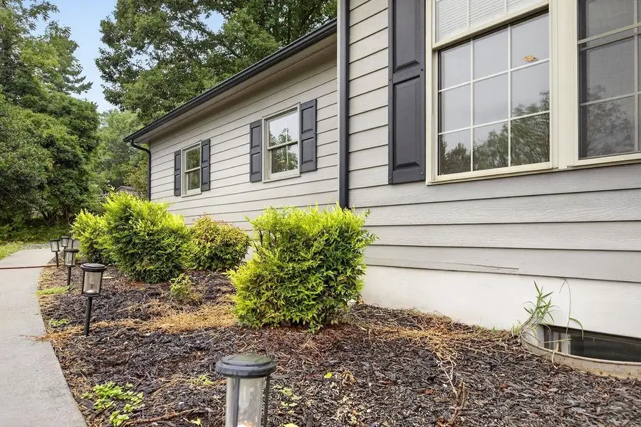4345 Lee Jackson Hwy, Greenville, VA 24440 - #3
