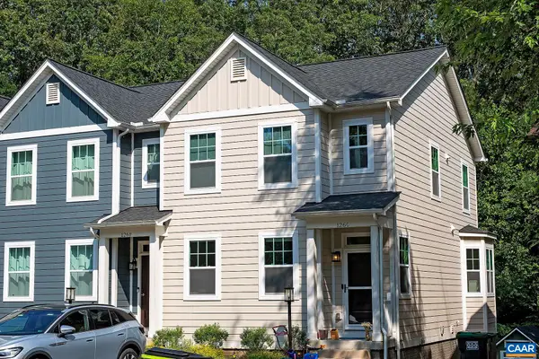 126 Longwood Dr, Charlottesville, VA 22903