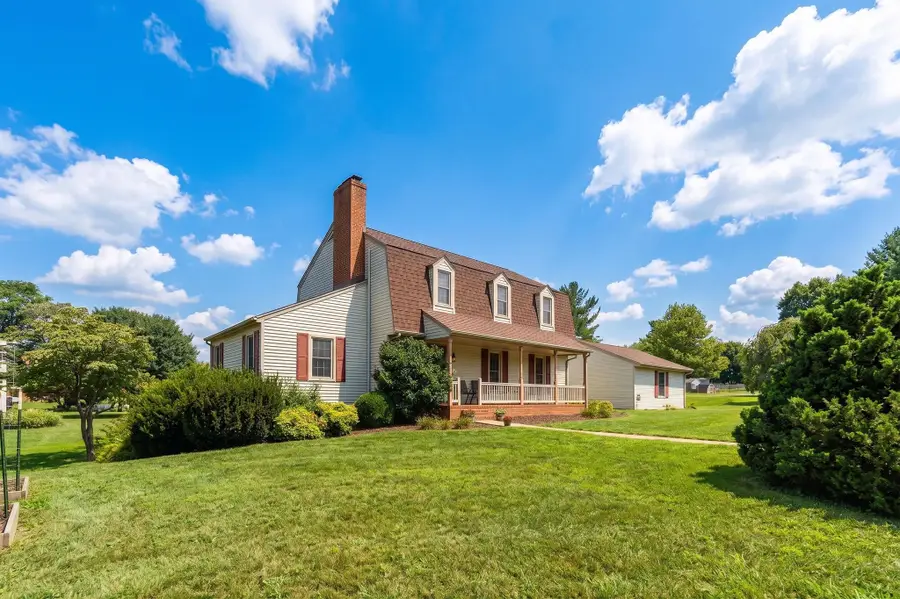128 Tiffany Dr, Waynesboro, VA 22980 - #3