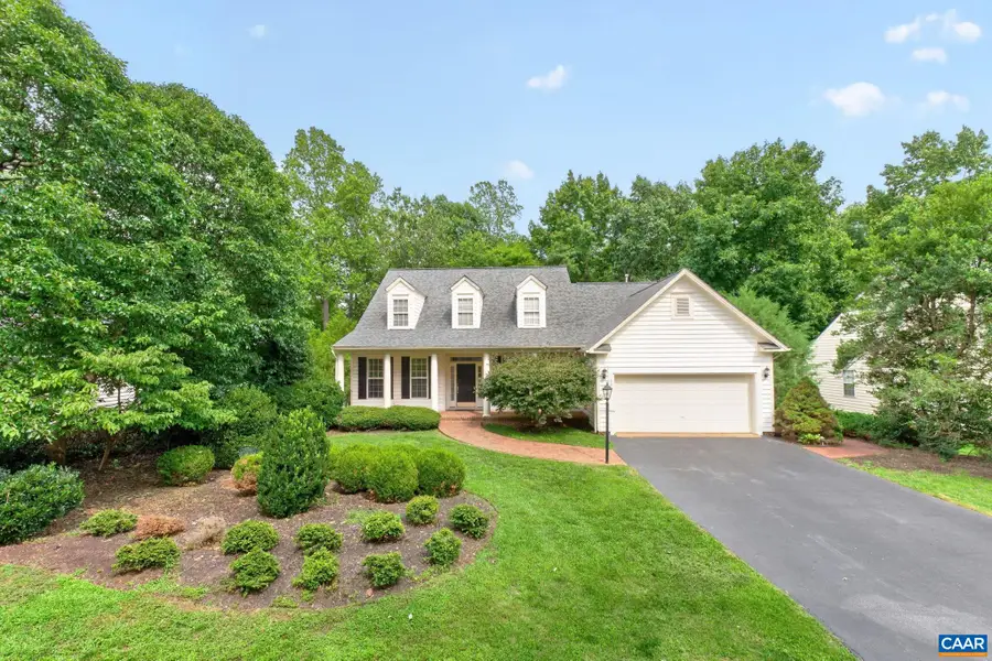 935 Charter Oaks Dr, Charlottesville, VA 22901 - #2