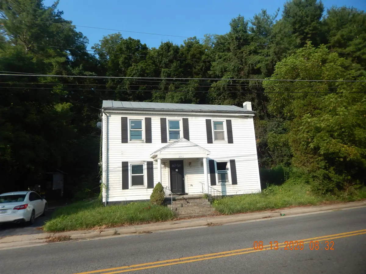 3942 Churchville Ave, Churchville, VA 24421 - #1