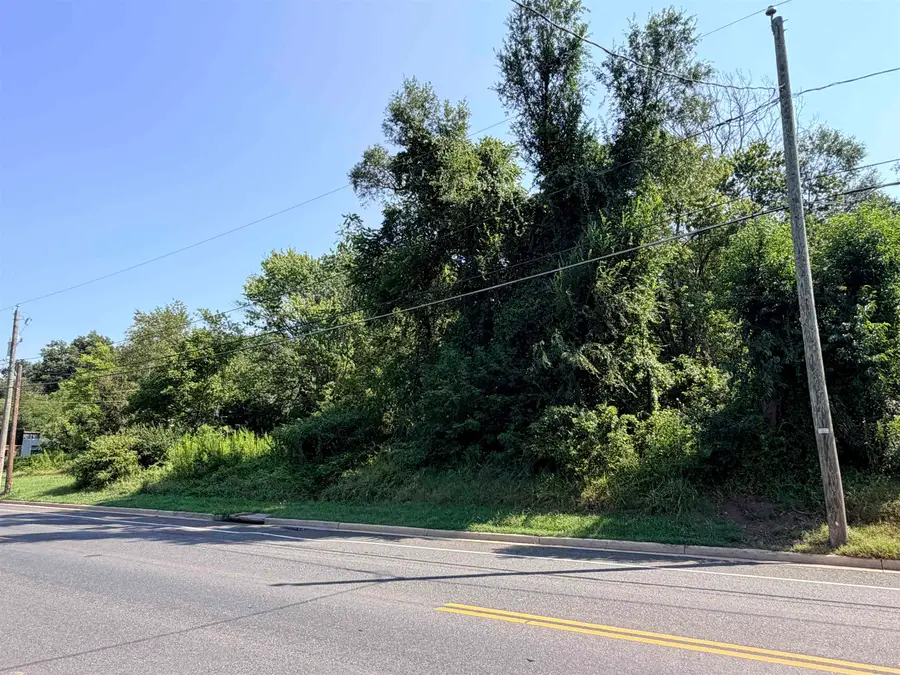 1471 Main St E, Waynesboro, VA 22980 - #2