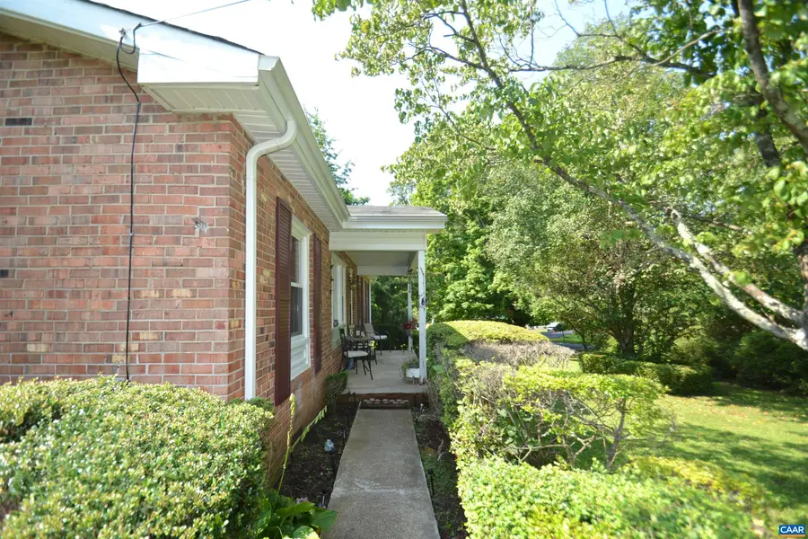364 Whitethorn Ct, Ruckersville, VA 22968 - #2