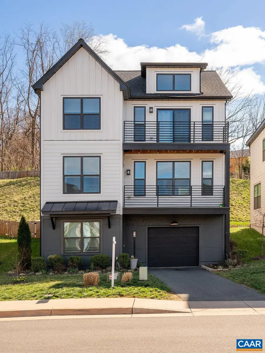 1011 Stonehenge Ave Ext, Charlottesville, VA 22902 - #2