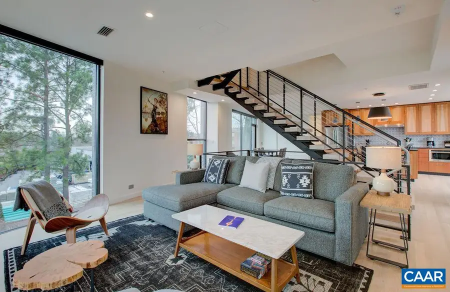 550 Water St, Charlottesville, VA 22902 - #3