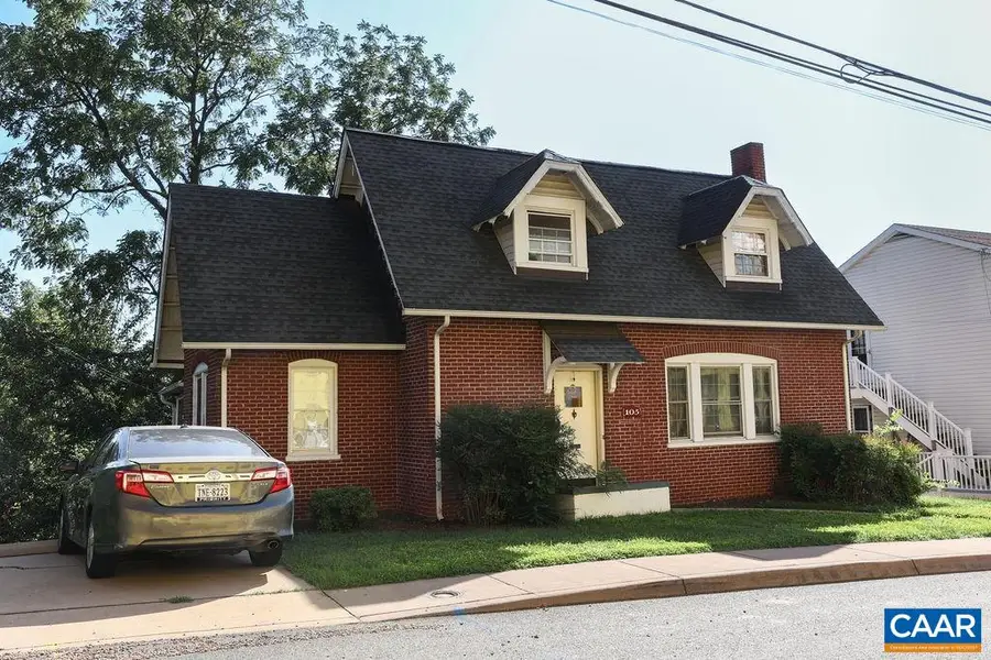 105 Washington Ave, Charlottesville, VA 22903 - #2