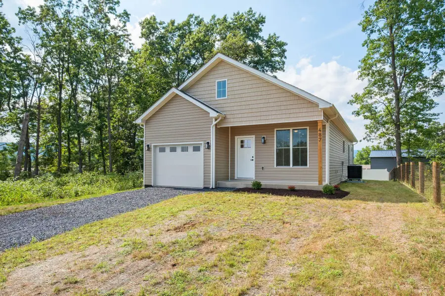 487 Pocahontas Ave, Shenandoah, VA 22849 - #3