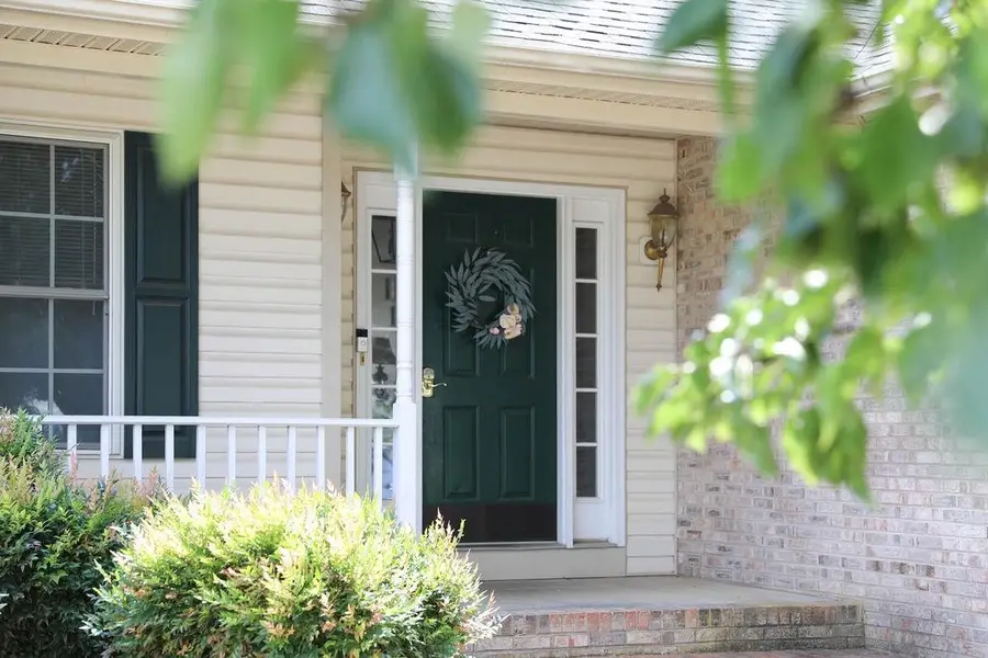 18 Long Bow Rd, Waynesboro, VA 22980 - #3