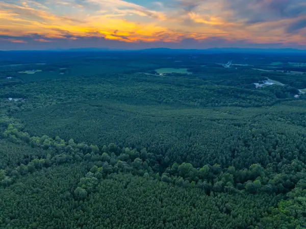 0 Mountain Cut Rd, Appomattox, VA 24522