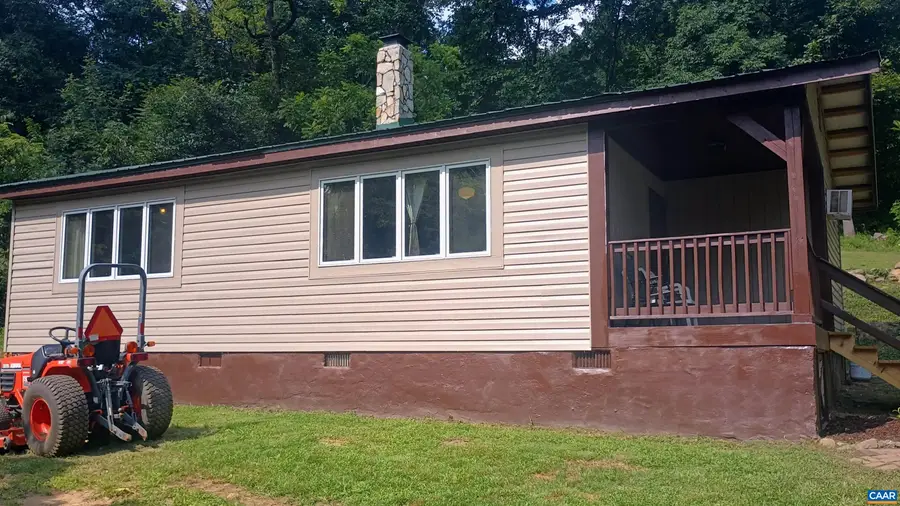 989 Battery Hill Ln, Tyro, VA 22976 - #2