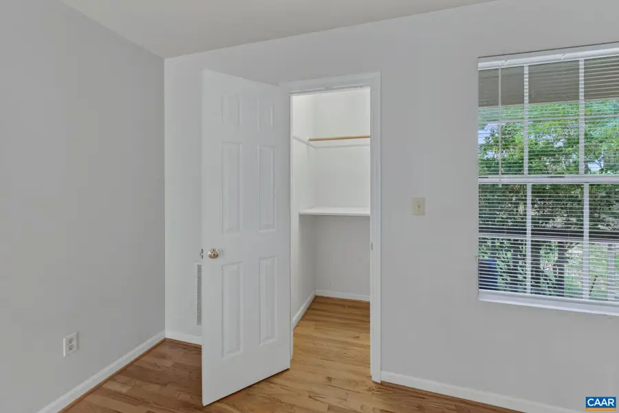 54 Woodlawn Dr, Palmyra, VA 22963 - #3