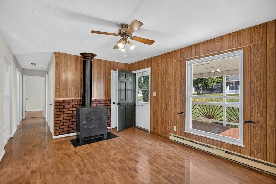 204 Fourth St, Broadway, VA 22815 - #3