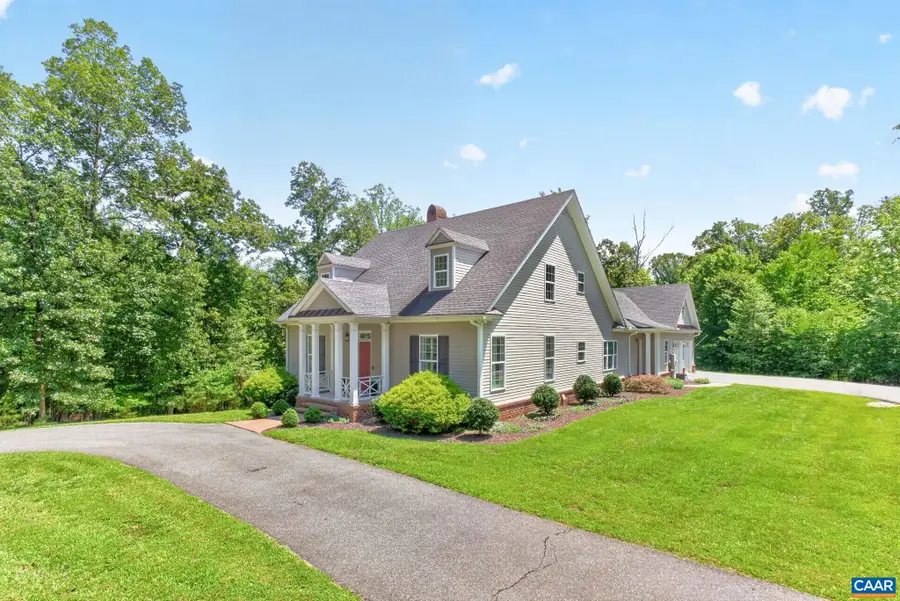 1025 Pelham Dr, Keswick, VA 22947 - #2