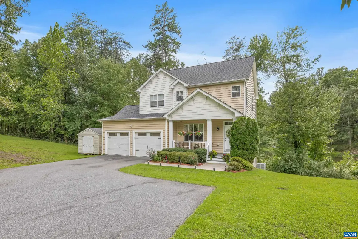 6272 Flintstone Dr, Barboursville, VA 22923 - #1