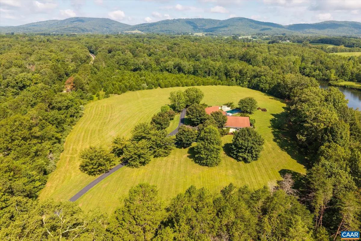 4798 Barn Field Dr, Keswick, VA 22947 - #1