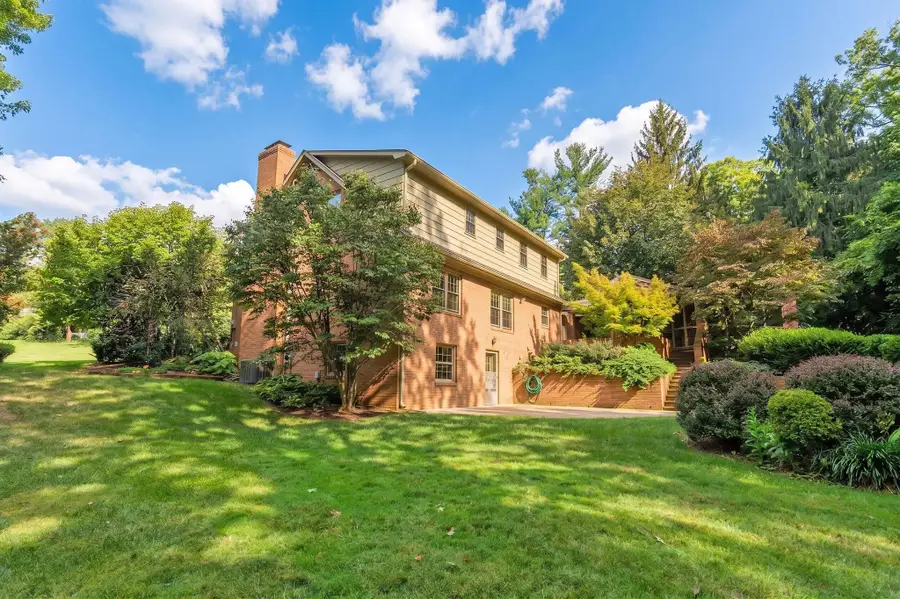 900 Fairway Dr, Waynesboro, VA 22980 - #3