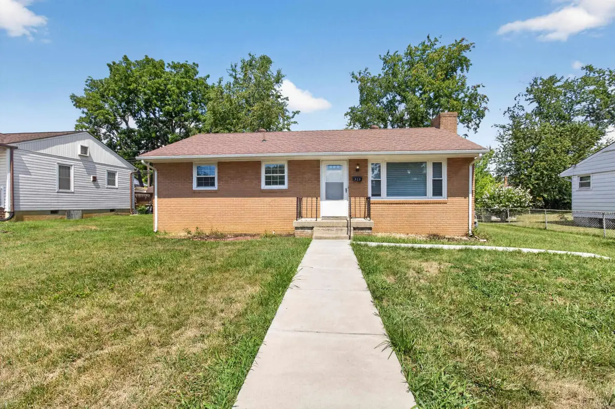 329 Loudoun Ave, Waynesboro, VA 22980 - #1
