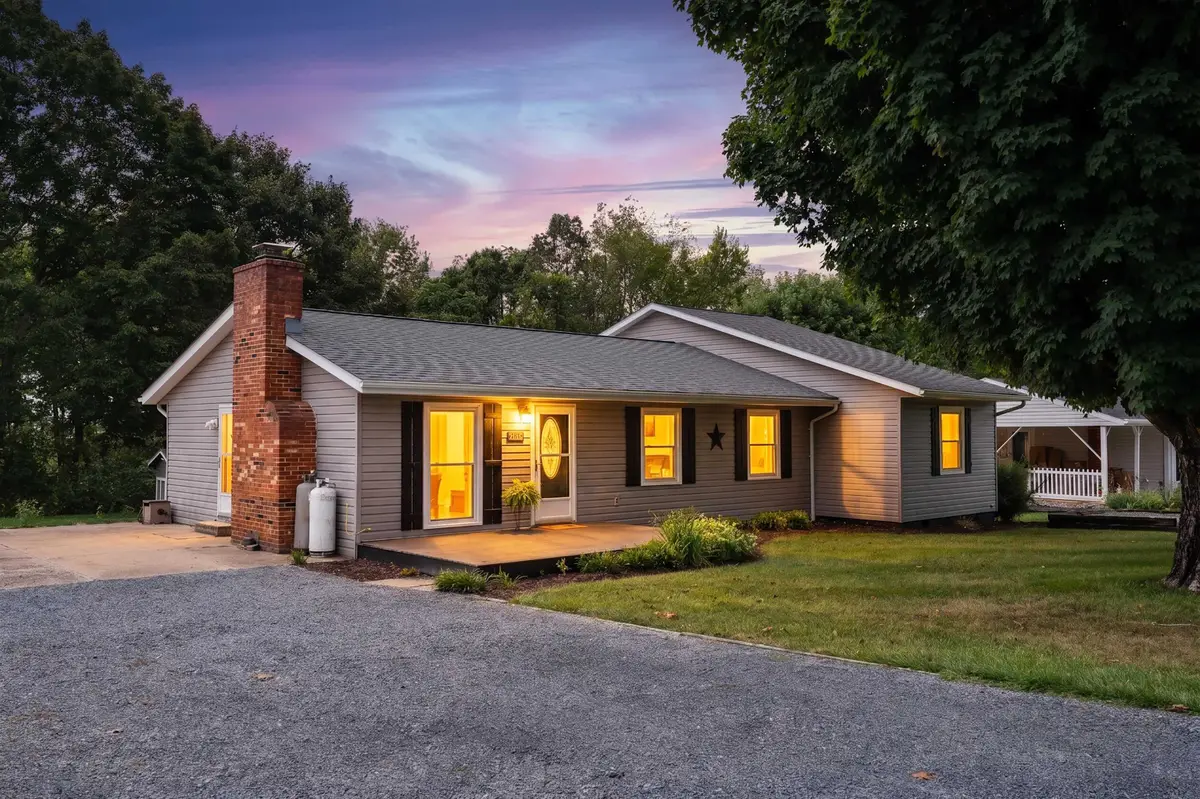 8701 Lacey Heights Ave, Rockingham, VA 22802 - #1