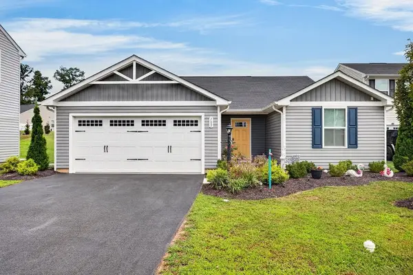 105 White Birch Rd, Waynesboro, VA 22980