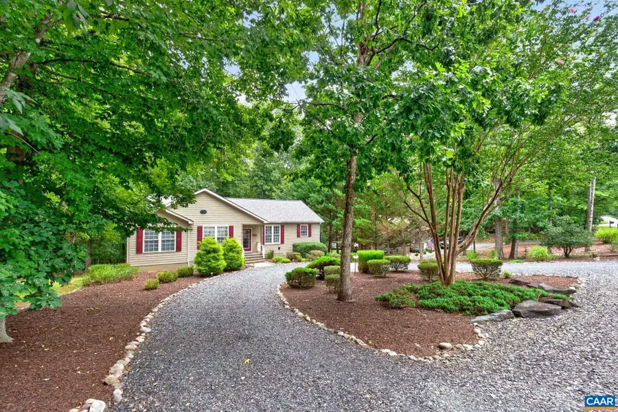 33 Hardwood Rd, Palmyra, VA 22963 - #3