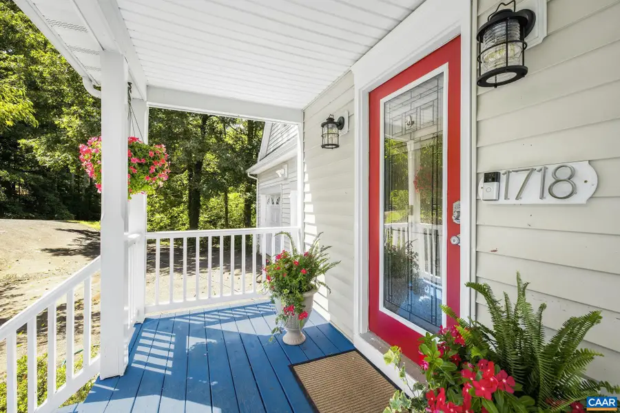 1718 Honeysuckle Ln, Charlottesville, VA 22902 - #2