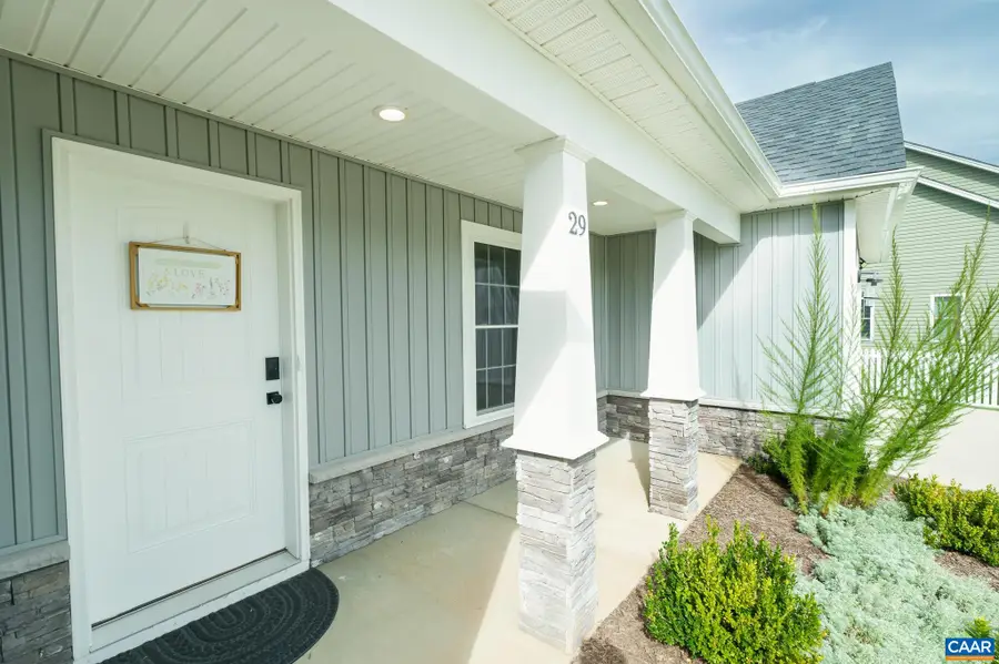 29 Laura Jean Ct, Waynesboro, VA 22980 - #3