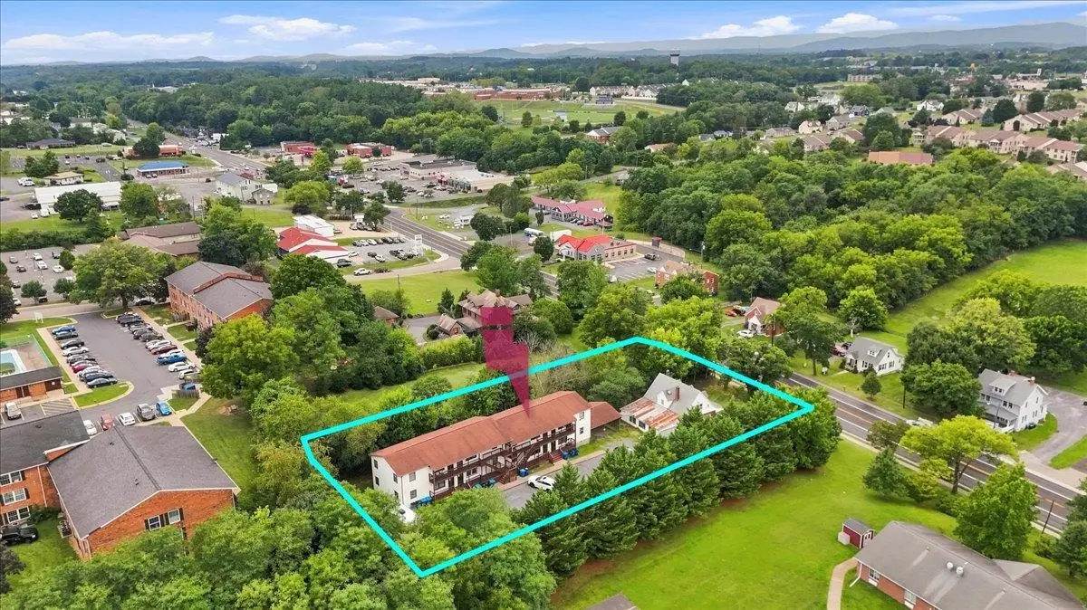 841 South Main St, Woodstock, VA 22664 - #1