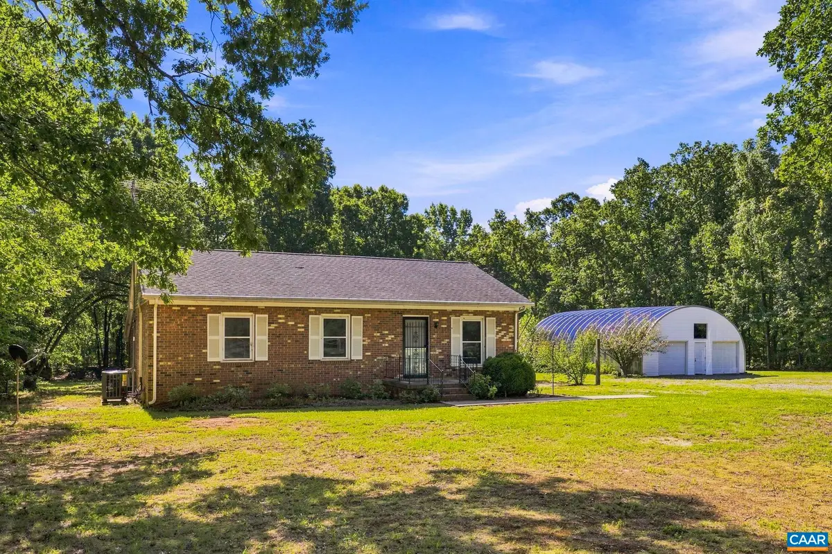 13624 Shannon Hill Rd, Louisa, VA 23093 - #1