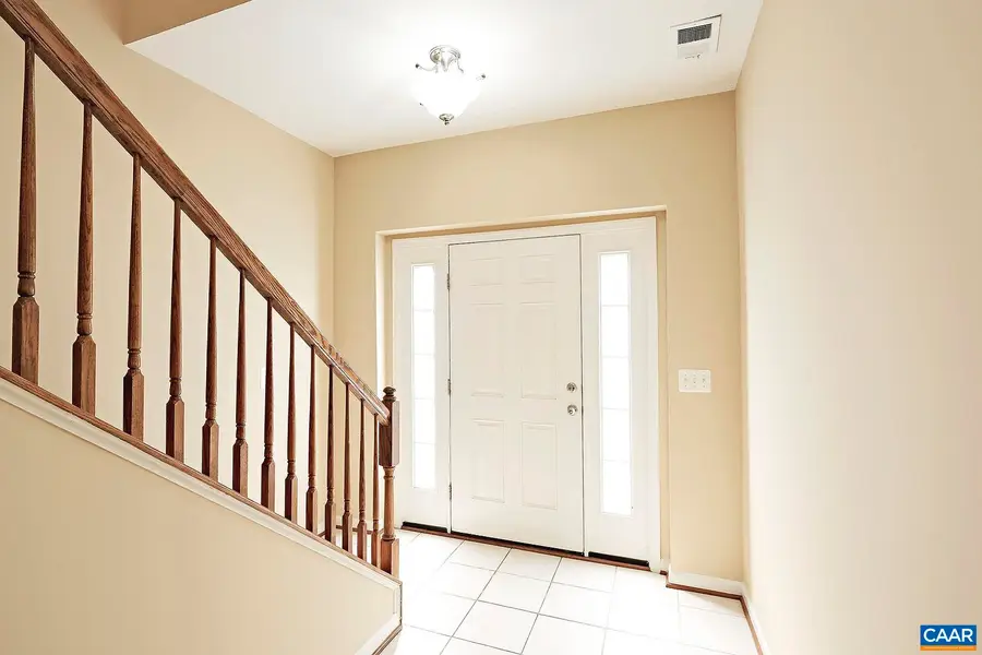 923 Bing Ln, Charlottesville, VA 22903 - #3