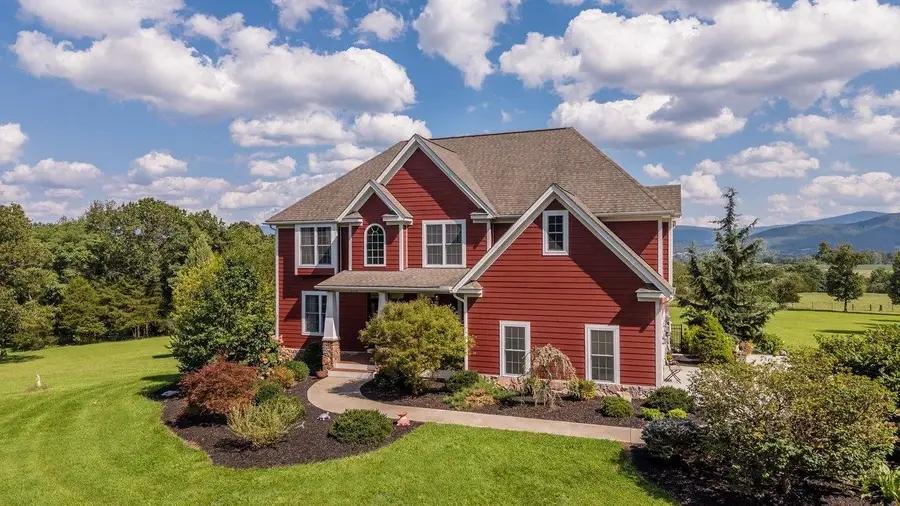 2114 Mockingbird Ln, Elkton, VA 22827 - #2