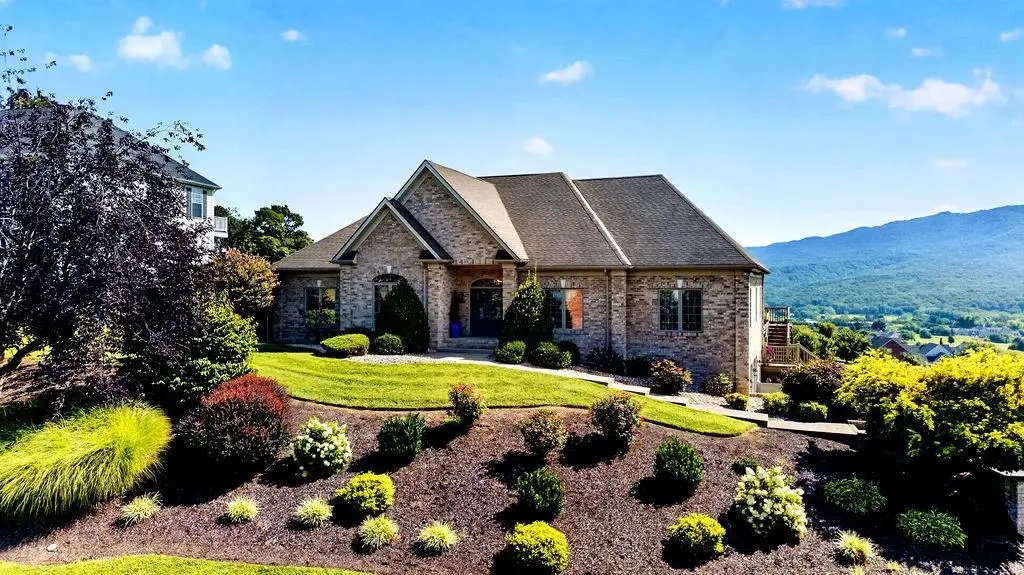 120 Pelham Pl, Massanetta Springs, VA 22801 - #1